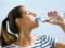 Як правильно пити воду, щоб зміцнити здоров я: поради експерта