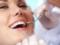 Відбілювання зубів у стоматологічній клініці: процедури, переваги та поради