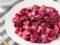 Полезный и вкусный салат из свеклы на каждый день и для праздничного стола: самый простой рецепт