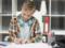 Parents of schoolchildren who study remotely can now work from home - the president signed the law