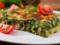 Вкусный и очень легкий пирог из лаваша, с фаршем и кабачком: рецепт блюда для перекуса и пикника