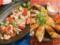 Запеченный картофель с цуккини и сыром