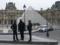 Во Франции задержали еще пятерых подозреваемых по делу об ограблении Лувра — всего семь человек