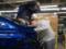 Россиян задумали массово пересадить на отечественные автомобили