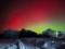 В небе над Украиной заметили яркое полярное сияние